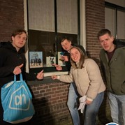 22) Wie ontdekt de Verrader met begeleiding op afstand  (Eigen locatie)