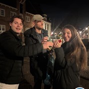 3) Wie ontdekt de Verrader met begeleiding op afstand  (Eigen locatie)