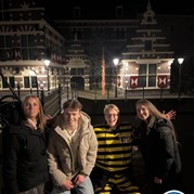 7) Wie ontdekt de Verrader met begeleiding op afstand  (Eigen locatie)