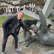 24) The Hangover met begeleiding op afstand  (Eigen locatie)