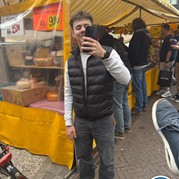 6) The Hangover met begeleiding op afstand  (Eigen locatie)