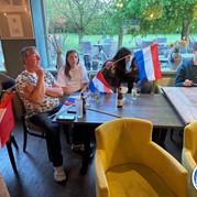 4) Ik Hou van Nederland*  (Eigen locatie)