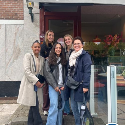 Escape in the City met begeleiding op afstand  (Eigen locatie)