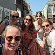 3) Wie ontdekt de Verrader met begeleiding op afstand  (Eigen locatie)