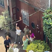 4) Wie ontdekt de Verrader? aan tafel Arnhem