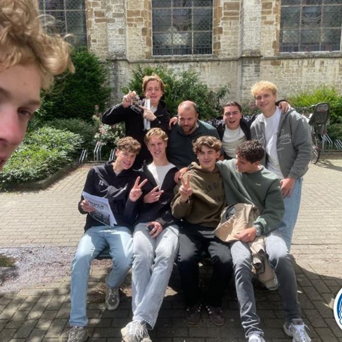 Escape in the City met begeleiding op afstand  (Eigen locatie)