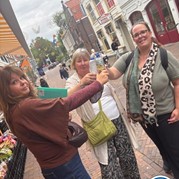 5) Wie is de Rat?  Gouda