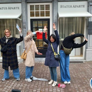 Help, de Directeur is ontvoerd! *  (Eigen locatie)