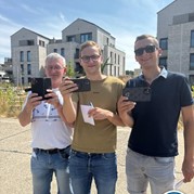12) Wie ontdekt de Verrader? Peer