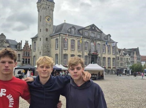 The Hangover met begeleiding op afstand  (Eigen locatie)