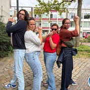 11) Cluedo met begeleiding op afstand  (Eigen locatie)