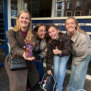 9) Wie ontdekt de Verrader met begeleiding op afstand  (Eigen locatie)