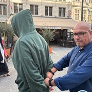 8) Cluedo met begeleiding op afstand  (Eigen locatie)