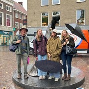 34) Wie ontdekt de Verrader? Delft