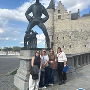 10) Wie ontdekt de Verrader? Antwerpen