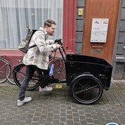 15) Help, de Directeur is ontvoerd! Met begeleiding op afstand  (Eigen locatie)